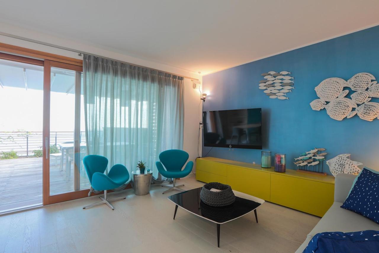 Portopiccolo Avolare Apartments In Panoramic Terrasses - Beach Included Сістьяна Екстер'єр фото