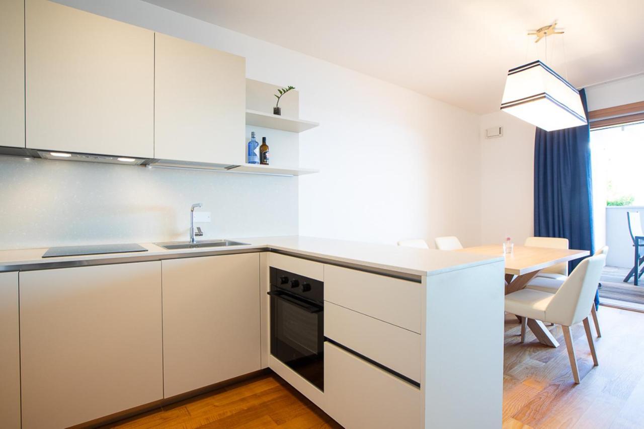 Portopiccolo Avolare Apartments In Panoramic Terrasses - Beach Included Сістьяна Екстер'єр фото