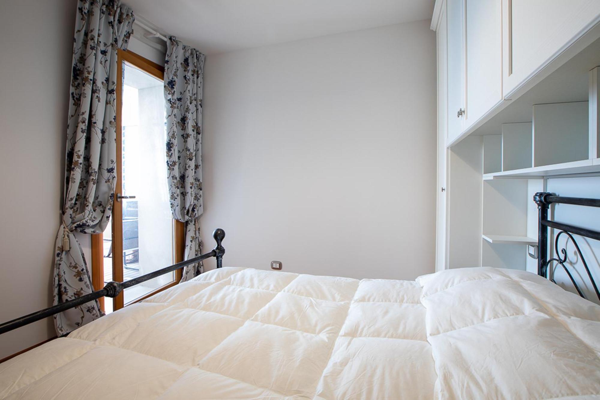 Portopiccolo Avolare Apartments In Panoramic Terrasses - Beach Included Сістьяна Екстер'єр фото