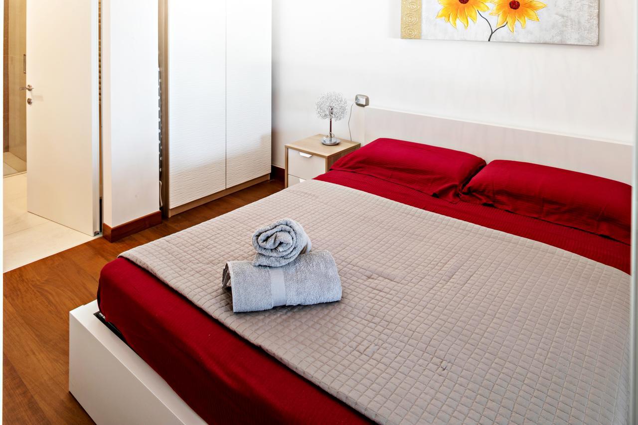 Portopiccolo Avolare Apartments In Panoramic Terrasses - Beach Included Сістьяна Екстер'єр фото