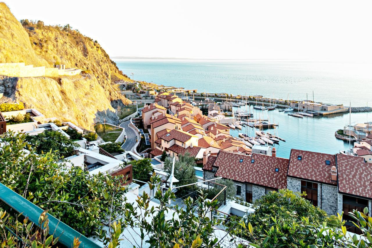 Portopiccolo Avolare Apartments In Panoramic Terrasses - Beach Included Сістьяна Екстер'єр фото